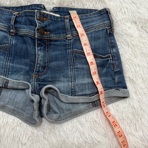 Women Abercrombie & FItch Vintage Low Rise Denim Shorts in Blue Size 16 - Picture 3 of 7